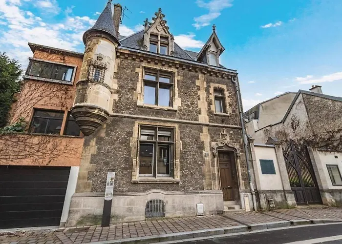 Small, Cosy * Reims